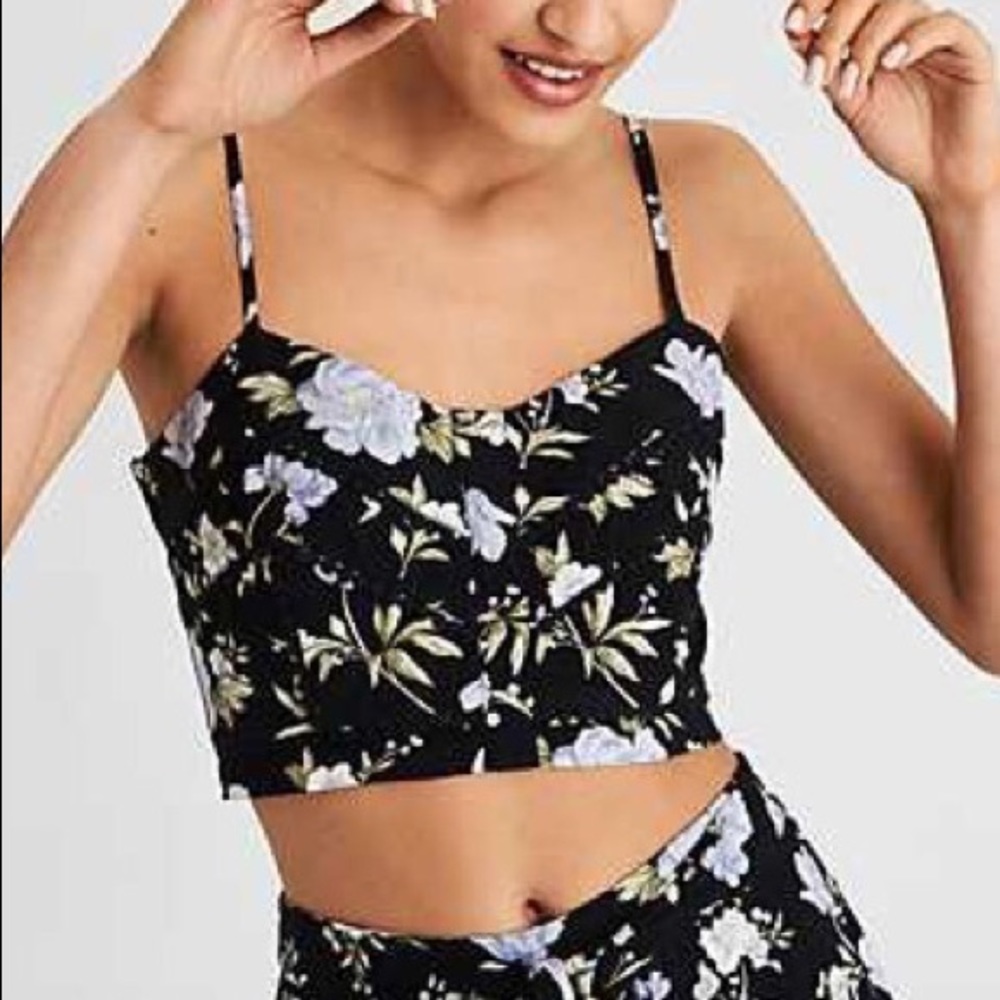 American Eagle Floral Crop Top